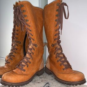 Wheelwright' Lace-Up Boot
TIMBERLAND